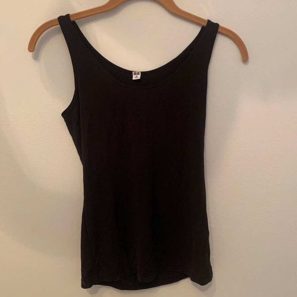 UNIQLO Black Tank Top